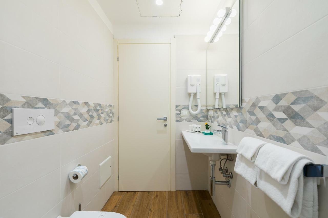 Demetra Eco Guest House Рим Экстерьер фото
